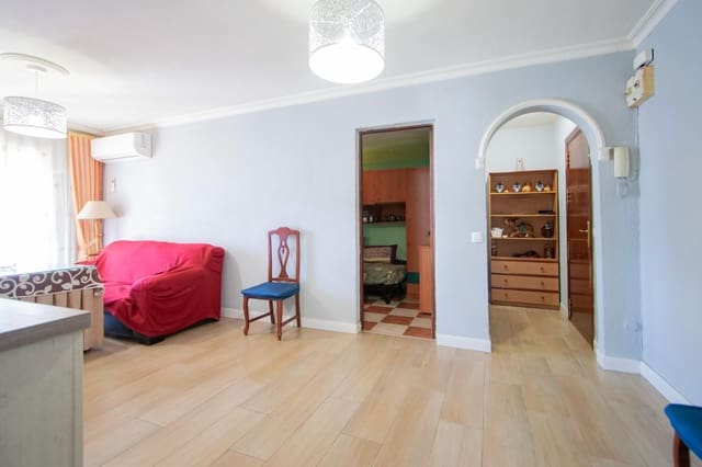 4 soveværelse Lejlighed til salg i Montequinto, Dos Hermanas - € 198.000 (Ref: 10165129)