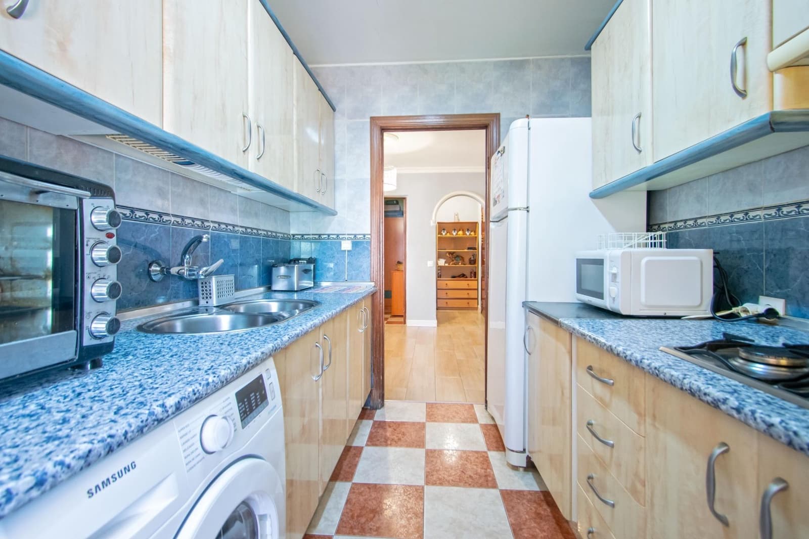 4 soveværelse Lejlighed til salg i Montequinto - € 198.000 (Ref: 10165129)