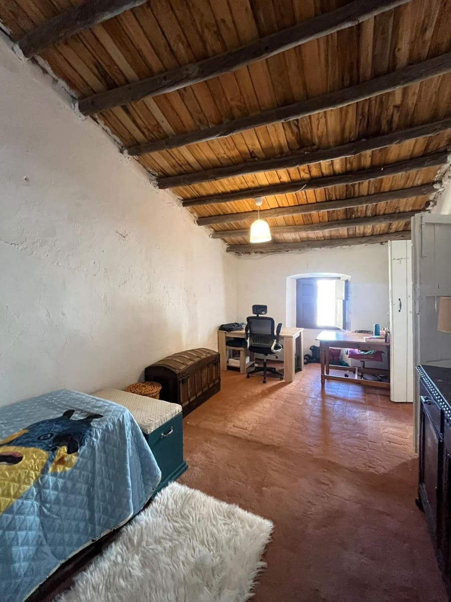 5 chambre Maison de Ville à vendre à Arroyo de la Luz - 55 000 € (Ref: 10165130)