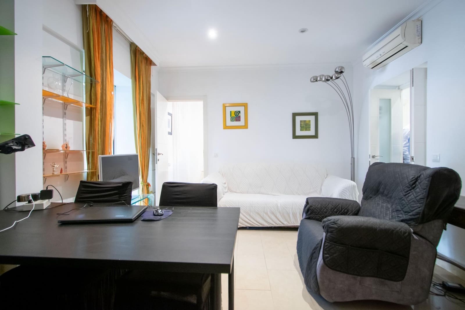 2 soveværelse Lejlighed til salg i Sevilla by - € 275.000 (Ref: 10166774)