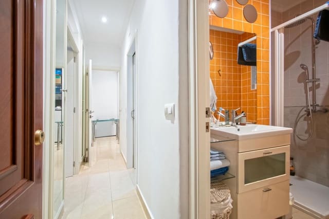 2 soveværelse Lejlighed til salg i Sevilla by - € 275.000 (Ref: 10166774)