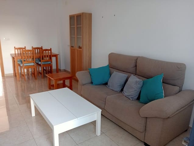 2 sovrum Radhus att hyra i Bollullos de la Mitación med garage - 700 € (Ref: 10166776)