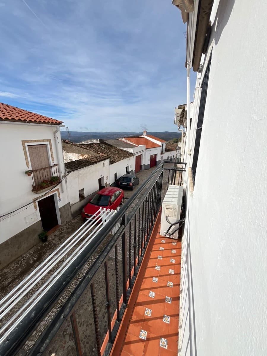 3 bedroom Townhouse for sale in Zufre with garage - € 90,000 (Ref: 10168538)