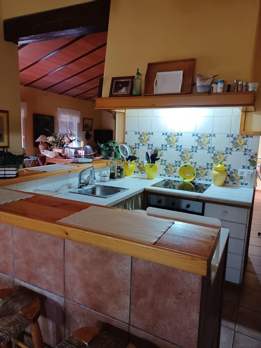 4 bedroom Finca/Country House for sale in Moguer with pool garage - € 650,000 (Ref: 10168539)
