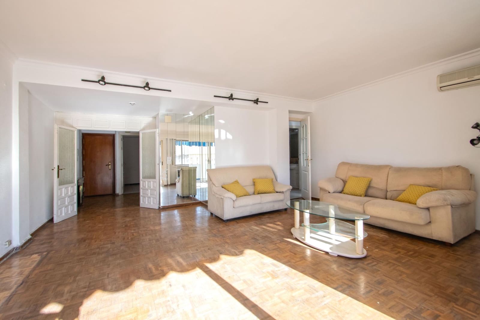 3 sypialnia Mieszkanie na sprzedaż w Miasto Sewilla - 419 000 € (Ref: 10174060)