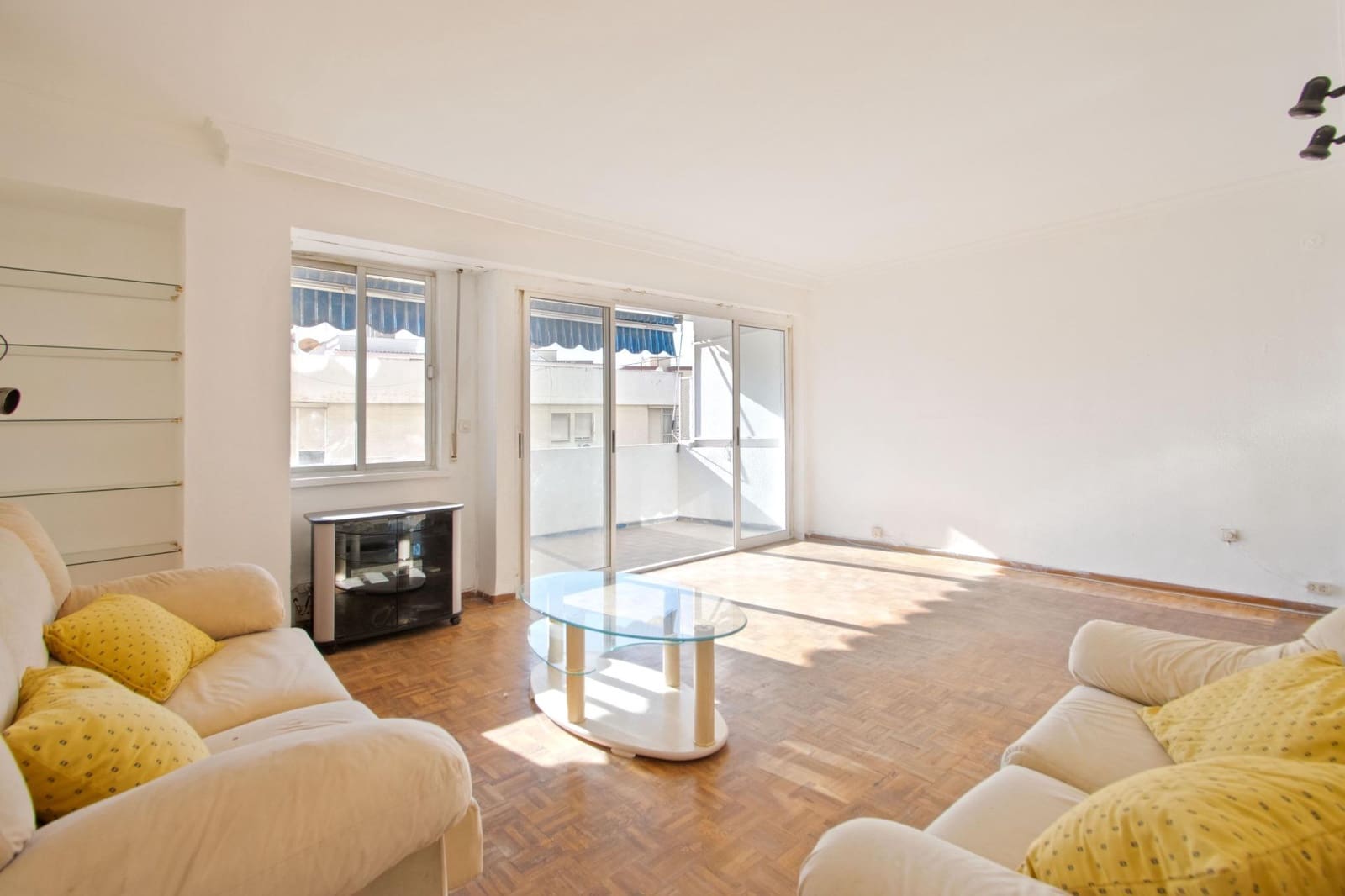 3 sypialnia Mieszkanie na sprzedaż w Miasto Sewilla - 419 000 € (Ref: 10174060)