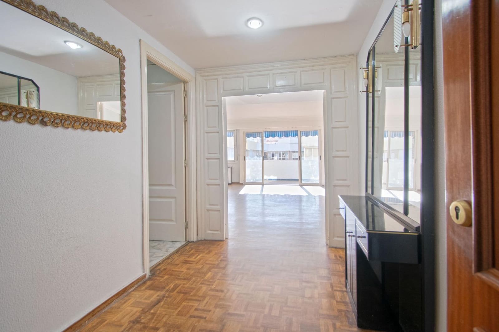 3 sypialnia Mieszkanie na sprzedaż w Miasto Sewilla - 419 000 € (Ref: 10174060)