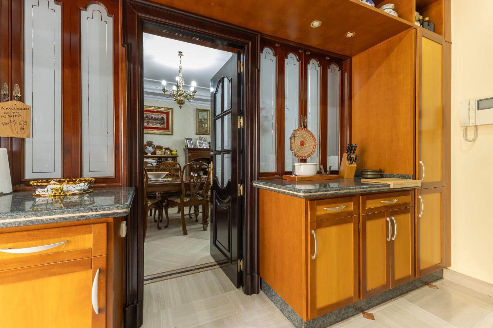 6 soverom Hus til salgs i Sanlucar de Barrameda med garasje - € 895 000 (Ref: 10174061)