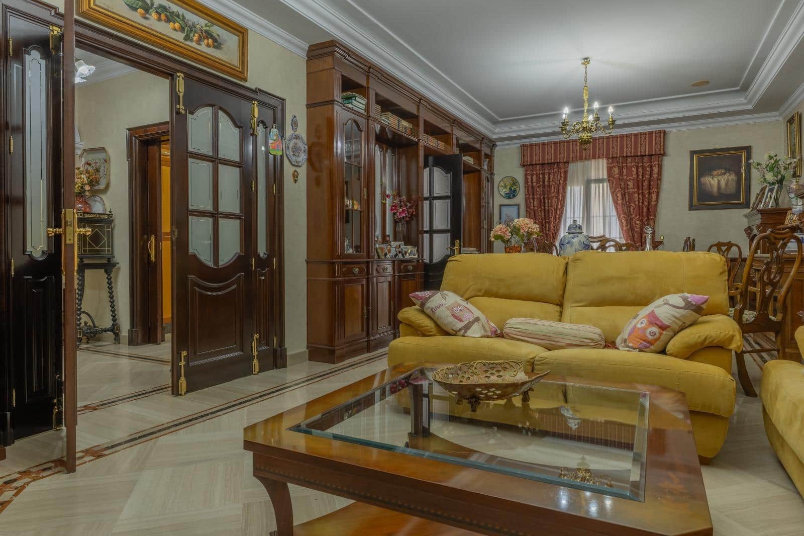 6 soverom Hus til salgs i Sanlucar de Barrameda med garasje - € 895 000 (Ref: 10174061)