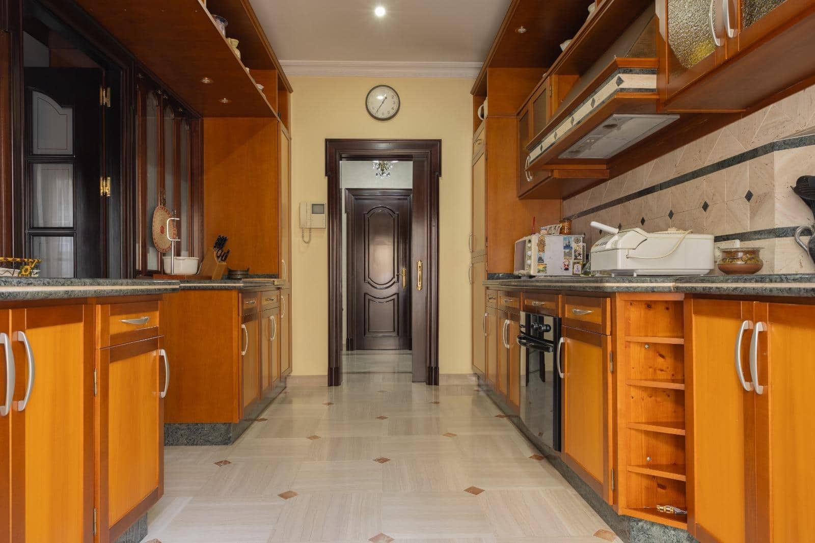 6 soverom Hus til salgs i Sanlucar de Barrameda med garasje - € 895 000 (Ref: 10174061)