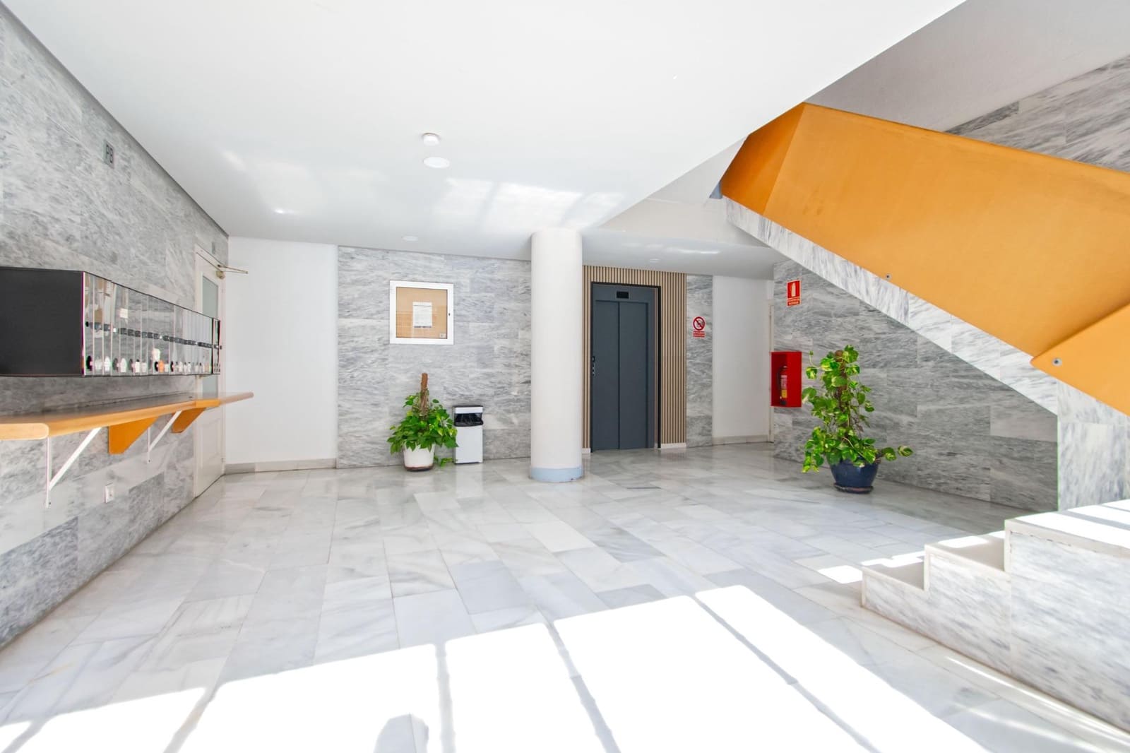3 slaapkamer Flat te koop in Sevilla stad met garage - € 239.000 (Ref: 10177294)