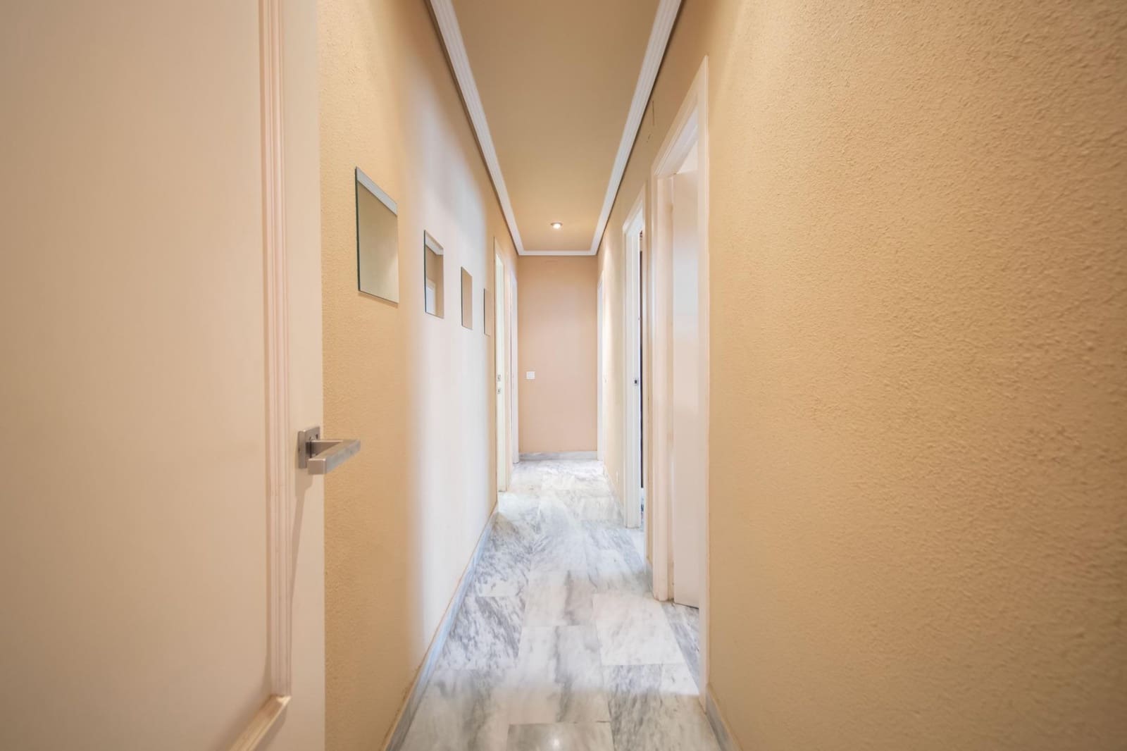 3 slaapkamer Flat te koop in Sevilla stad met garage - € 239.000 (Ref: 10177294)