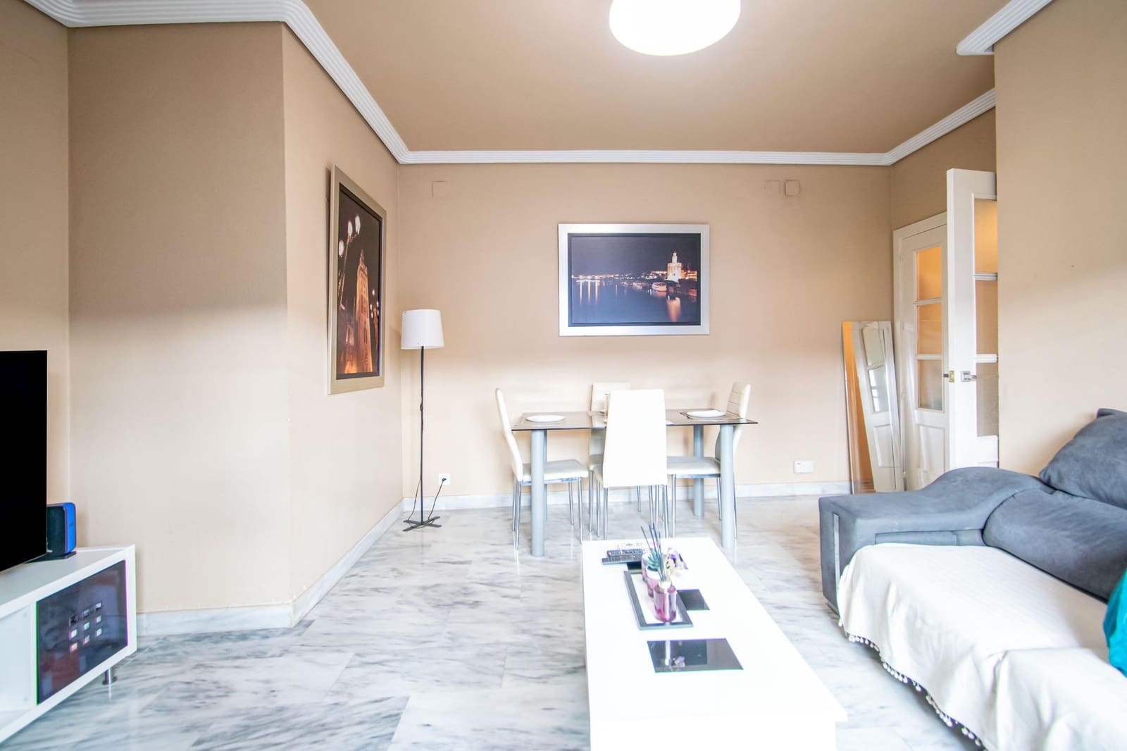 3 slaapkamer Flat te koop in Sevilla stad met garage - € 239.000 (Ref: 10177294)