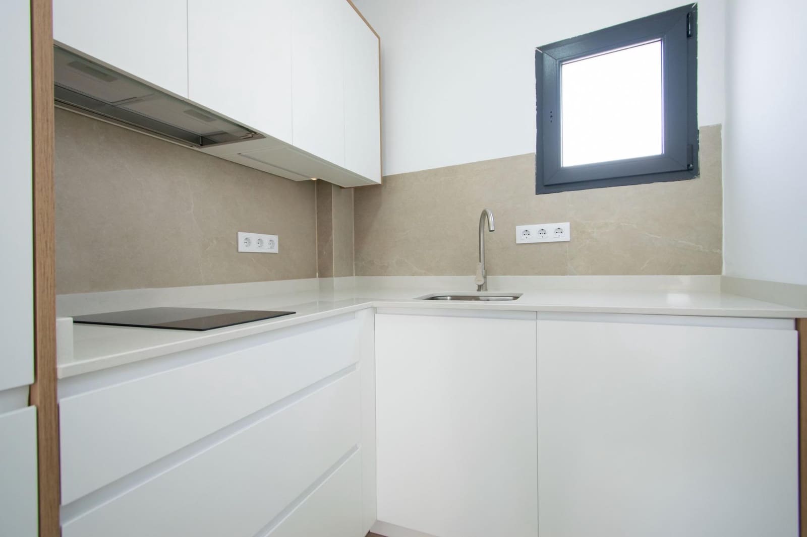 2 Zimmer Penthouse zu verkaufen in Sevilla Stadt - 395.000 € (Ref: 10177295)