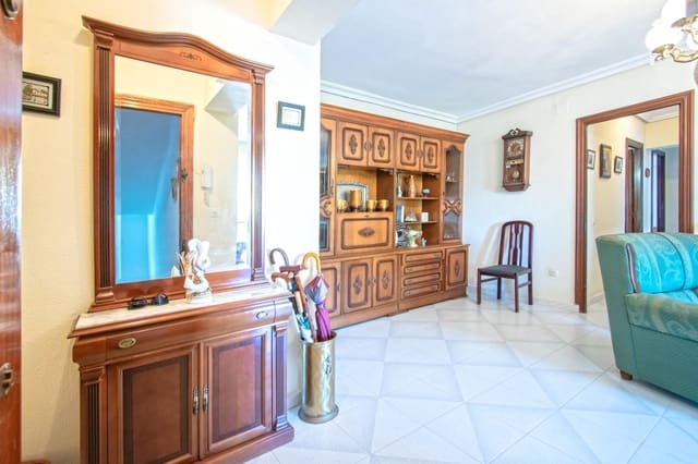 Piso de 4 habitaciones en Rochelambert, Sevilla ciudad en venta - 175.000 € (Ref: 10183008)