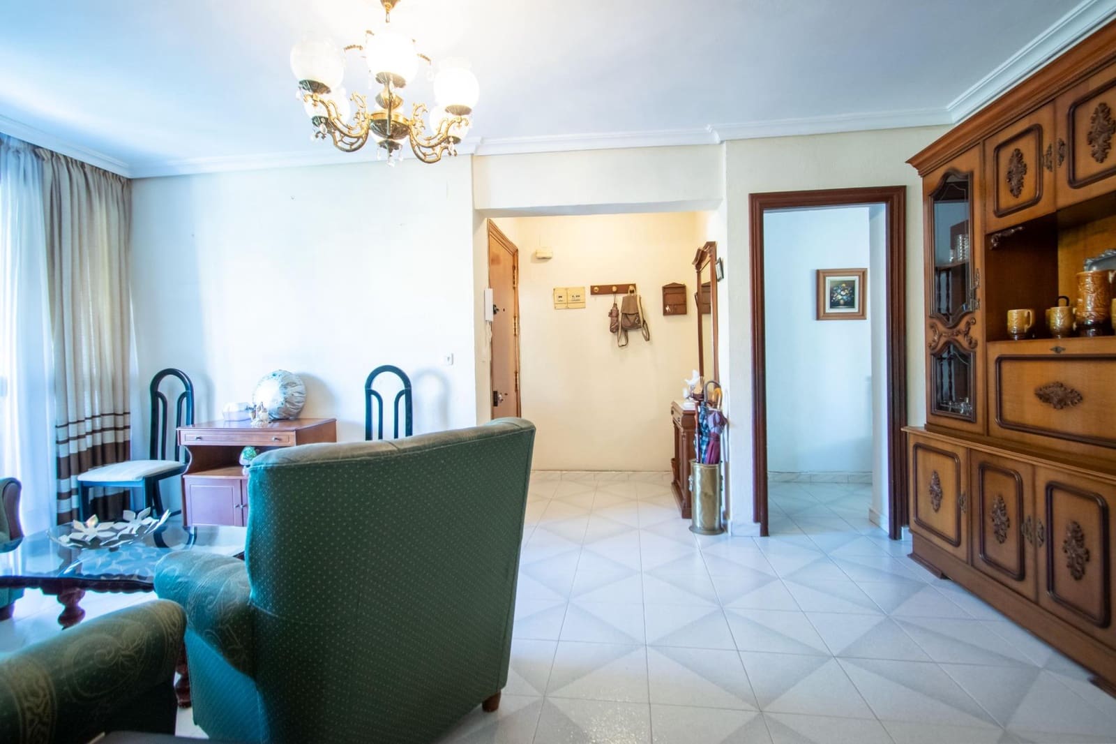 Piso de 4 habitaciones en Sevilla ciudad en venta - 175.000 € (Ref: 10183008)