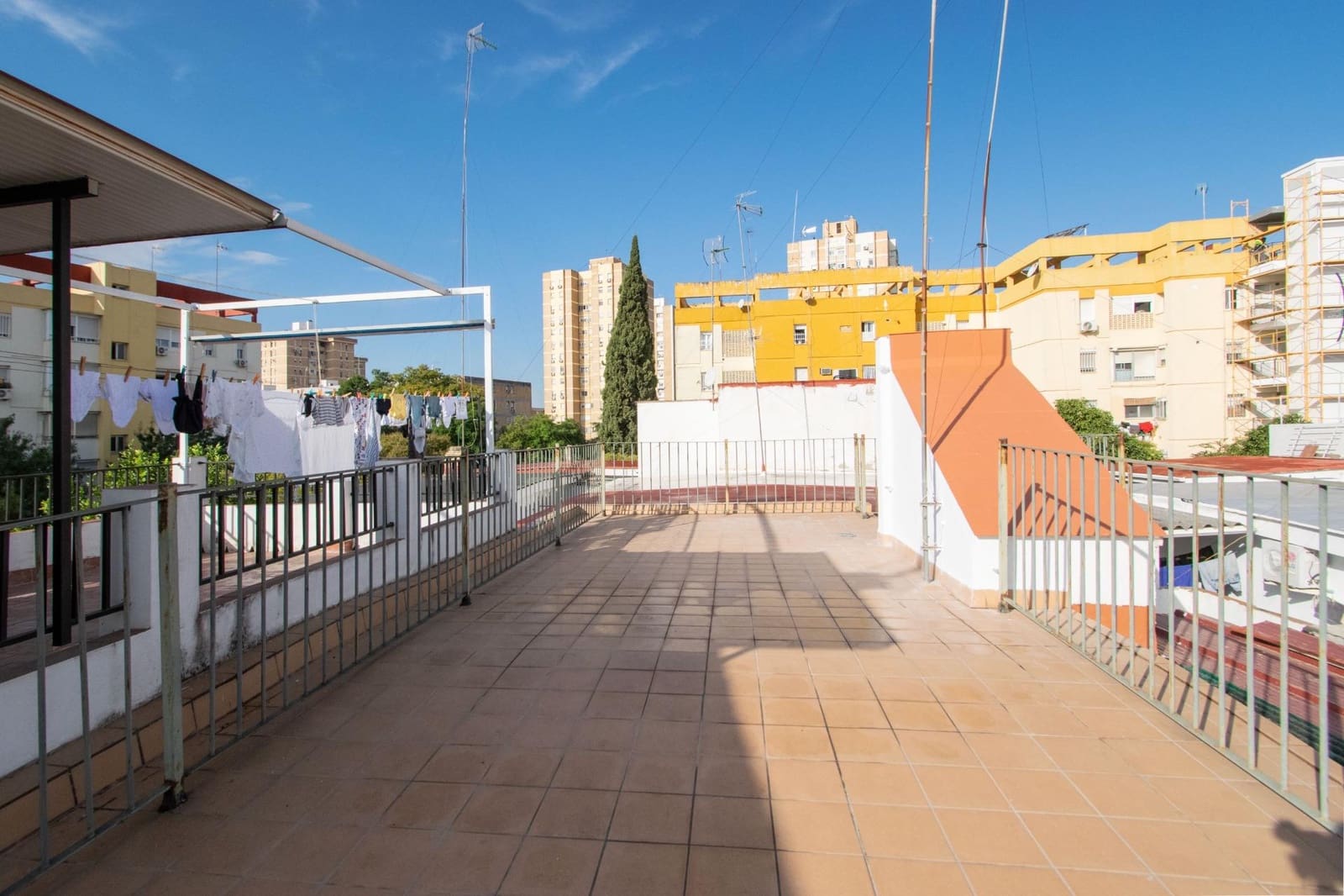 3 bedroom Terraced Villa for sale in Seville city - € 195,000 (Ref: 10183010)