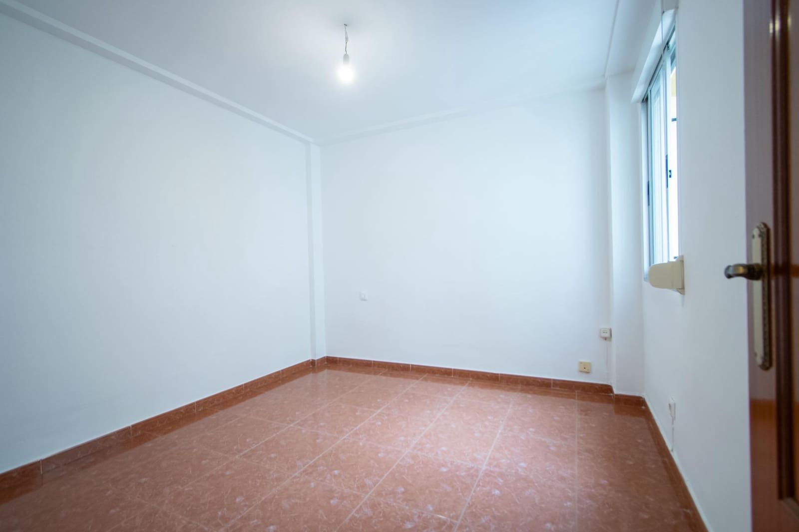 Piso de 3 habitaciones en Sevilla ciudad en venta - 398.000 € (Ref: 10185044)