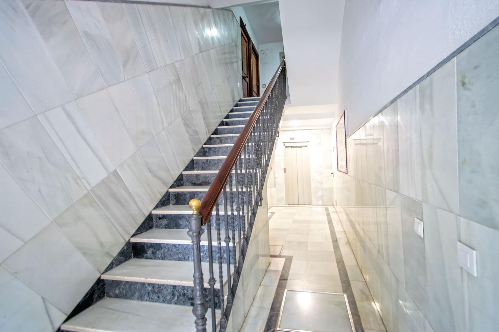 Piso de 3 habitaciones en Sevilla ciudad en venta - 398.000 € (Ref: 10185044)
