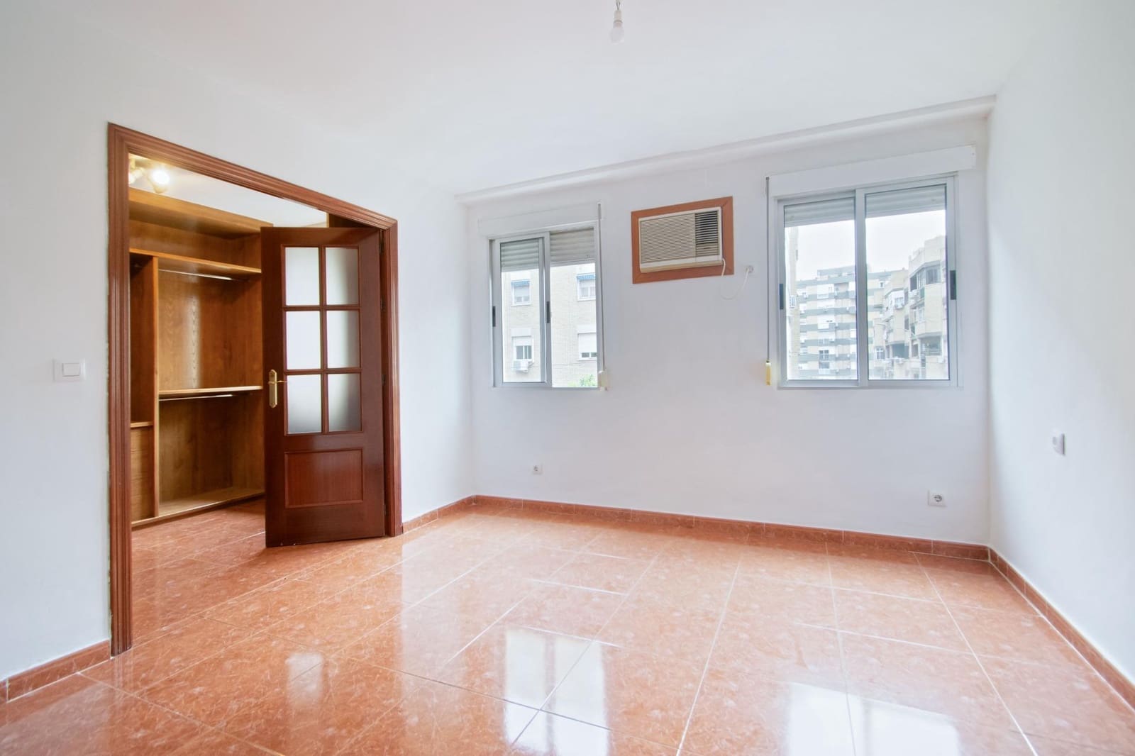 Piso de 3 habitaciones en Sevilla ciudad en venta - 398.000 € (Ref: 10185044)