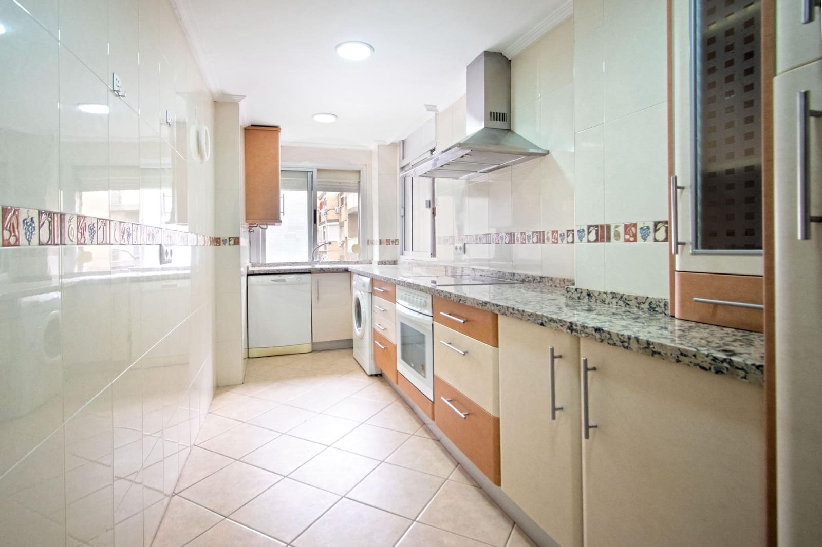Piso de 3 habitaciones en Sevilla ciudad en venta - 398.000 € (Ref: 10185044)
