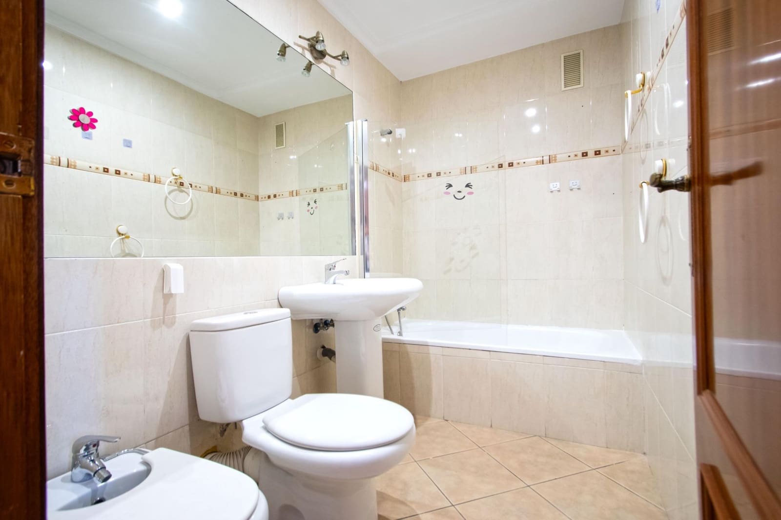 Piso de 3 habitaciones en Sevilla ciudad en venta - 398.000 € (Ref: 10185044)