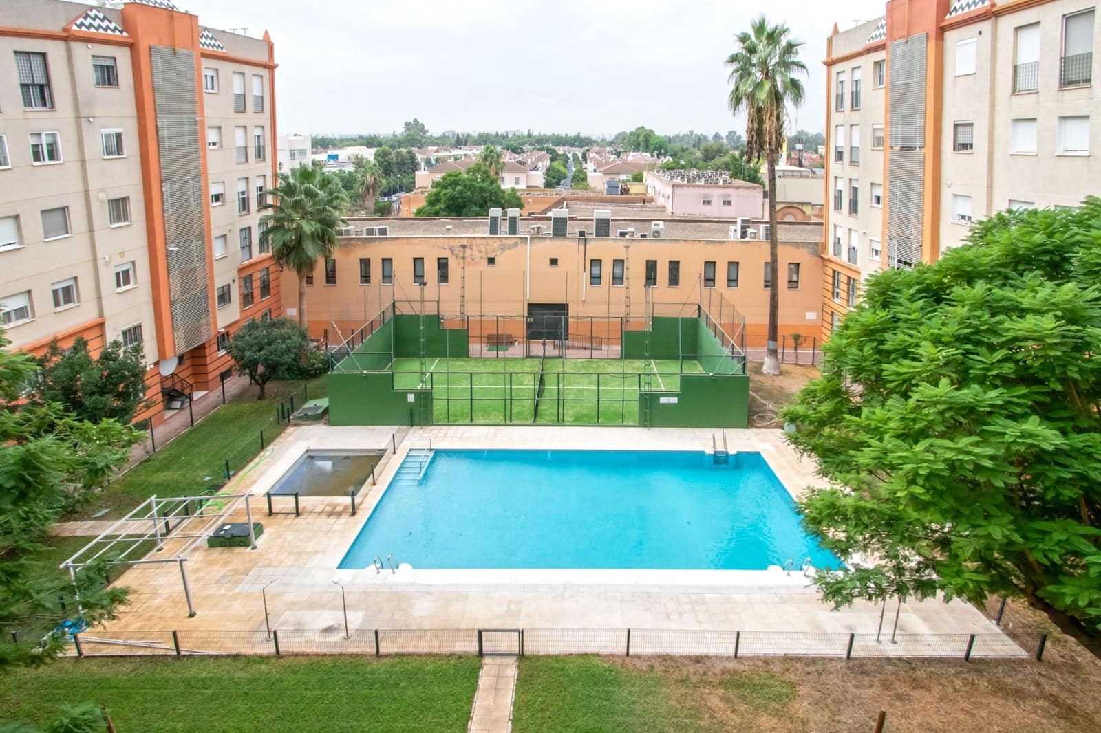 4 chambre Appartement à vendre à Seville ville avec piscine garage - 409 680 € (Ref: 10185046)