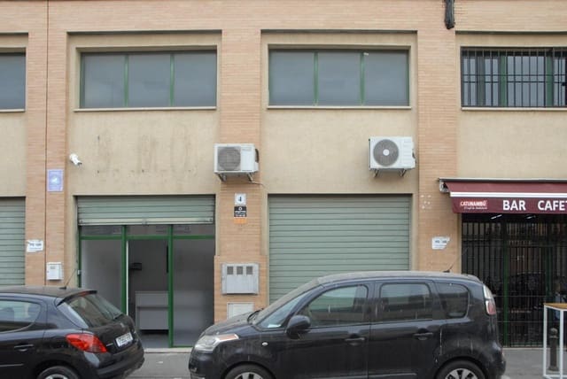 Empresa para arrendar em Santa Clara, Sevilha cidade com garagem - 1 000 € (Ref: 10187196)