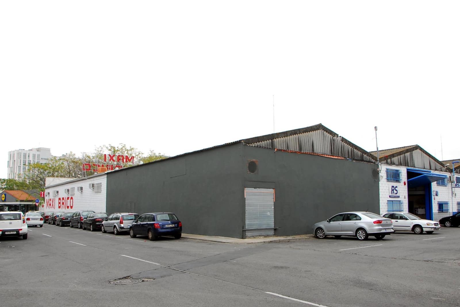 Yritys vuokrattavana paikassa Sevilla kaupunki - 1 400 € (Ref: 10187197)