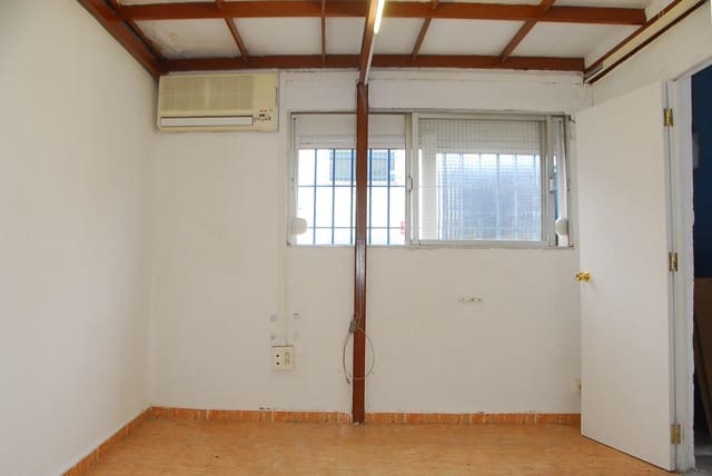 Empresa para arrendar em Santa Clara, Sevilha cidade - 1 400 € (Ref: 10187197)