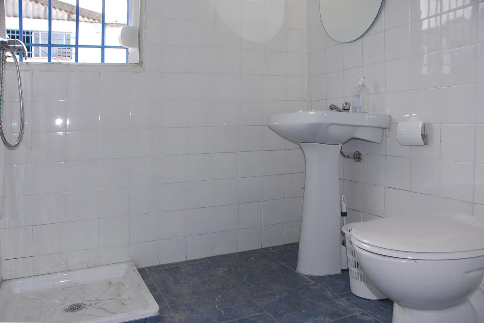 Yritys vuokrattavana paikassa Sevilla kaupunki - 1 400 € (Ref: 10187197)