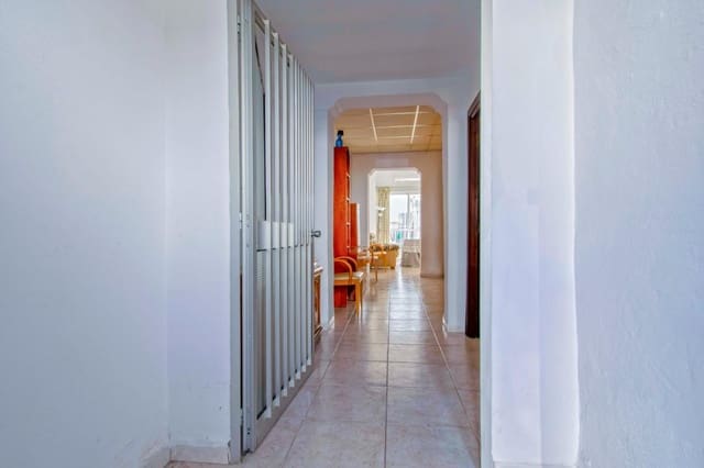 Adosado de 2 habitaciones en San Juan de Aznalfarache en venta - 139.900 € (Ref: 10187198)