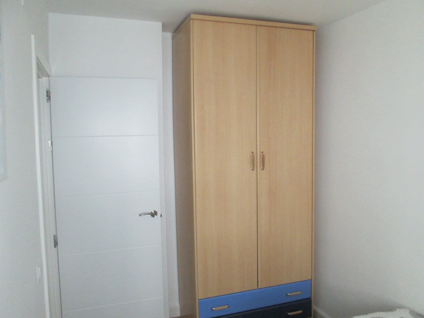 3 sovrum Lägenhet att hyra i Sevilla stad - 1 200 € (Ref: 2898777)