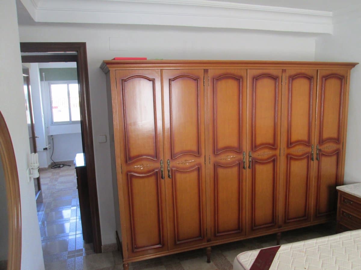 2 bedroom Flat for rent in Camas - € 650 (Ref: 3869250)