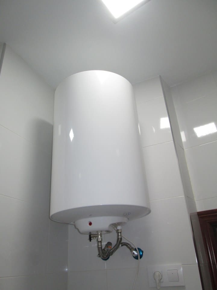 3 soveværelse Lejlighed til leje i Sevilla by - € 1.400 (Ref: 4042257)