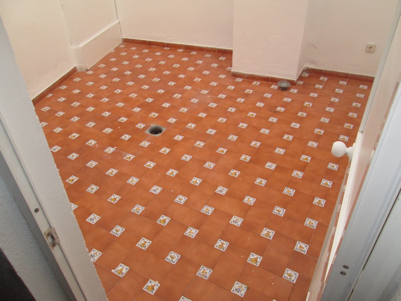 3 soveværelse Lejlighed til leje i Sevilla by - € 1.400 (Ref: 4042257)