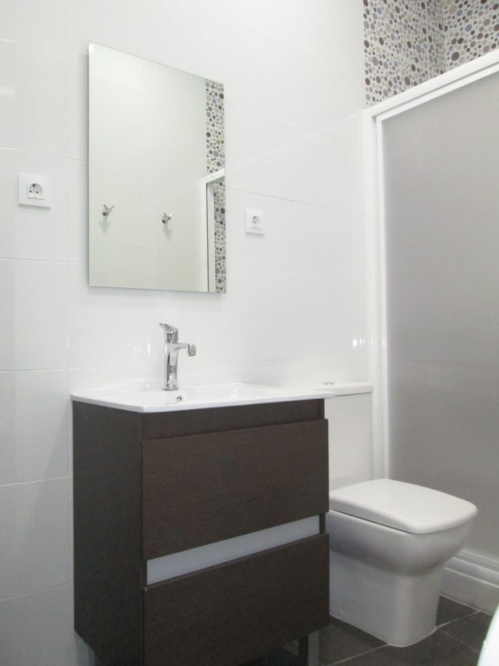 3 soveværelse Lejlighed til leje i Sevilla by - € 1.400 (Ref: 4042257)