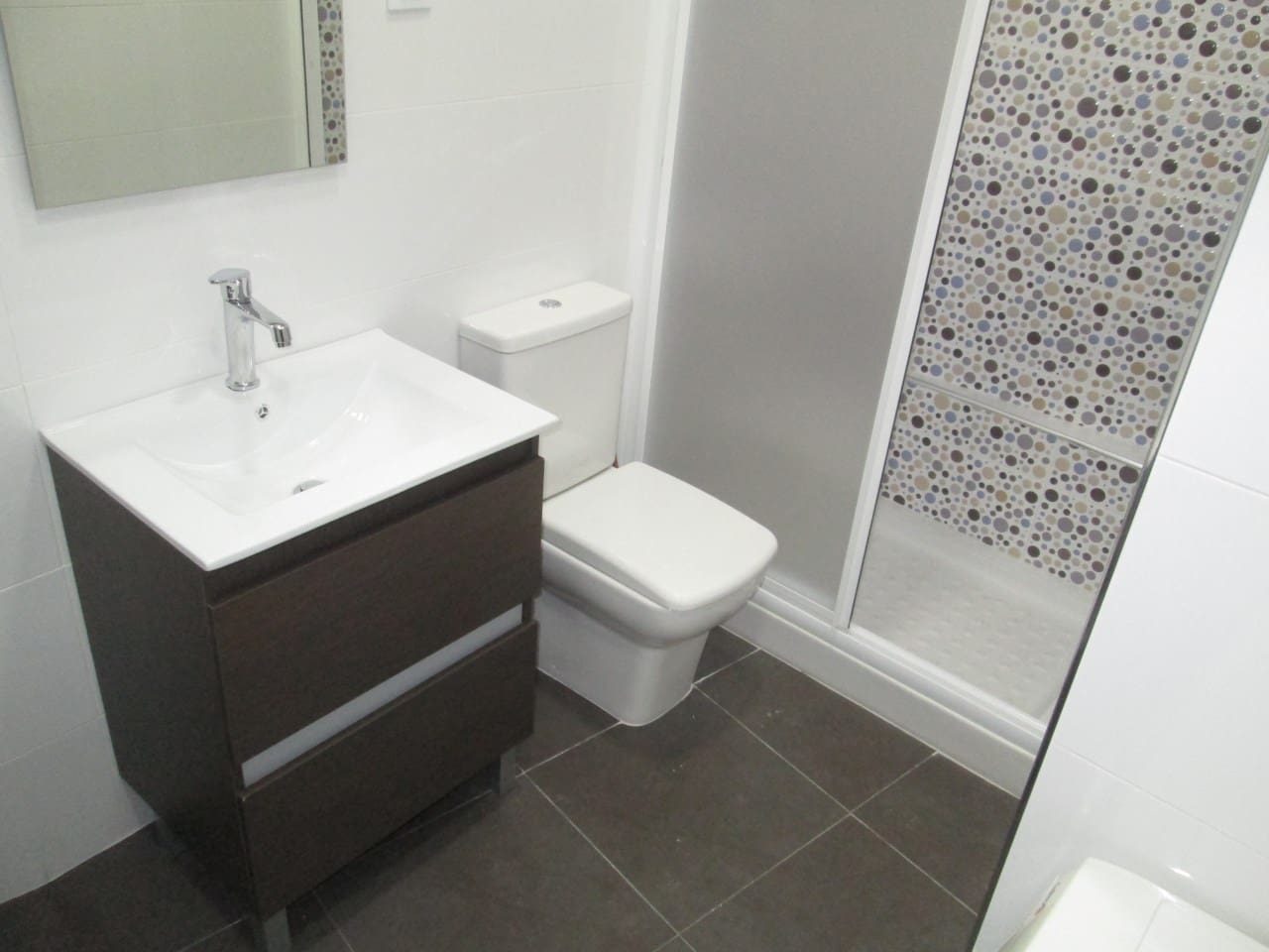 3 soveværelse Lejlighed til leje i Sevilla by - € 1.400 (Ref: 4042257)