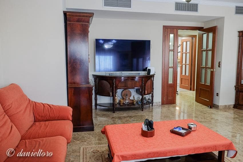 Appartement de 4 chambres à louer à Seville ville avec garage - 2 500 € (Ref: 4511501)