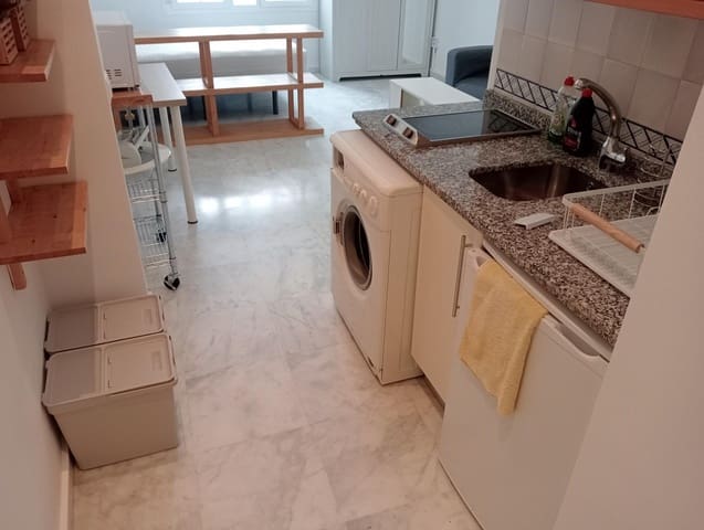 Yksiö vuokrattavana paikassa Feria, Sevilla kaupunki - 650 € (Ref: 4823114)