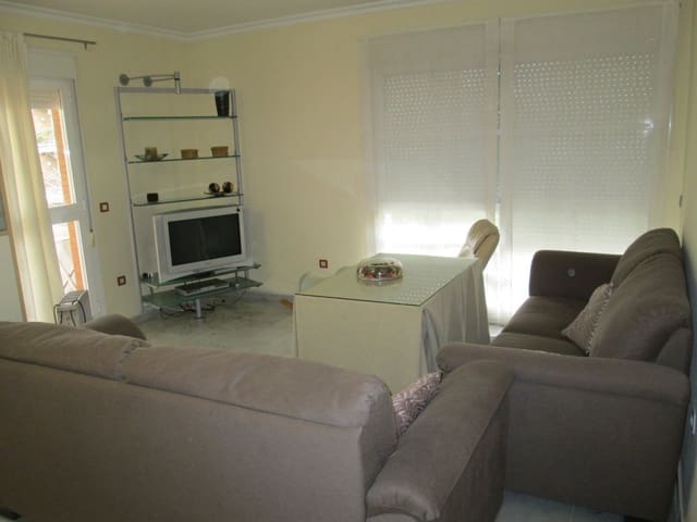 3 soveværelse Lejlighed til leje i Sevilla by med garage - € 1.300 (Ref: 4987133)