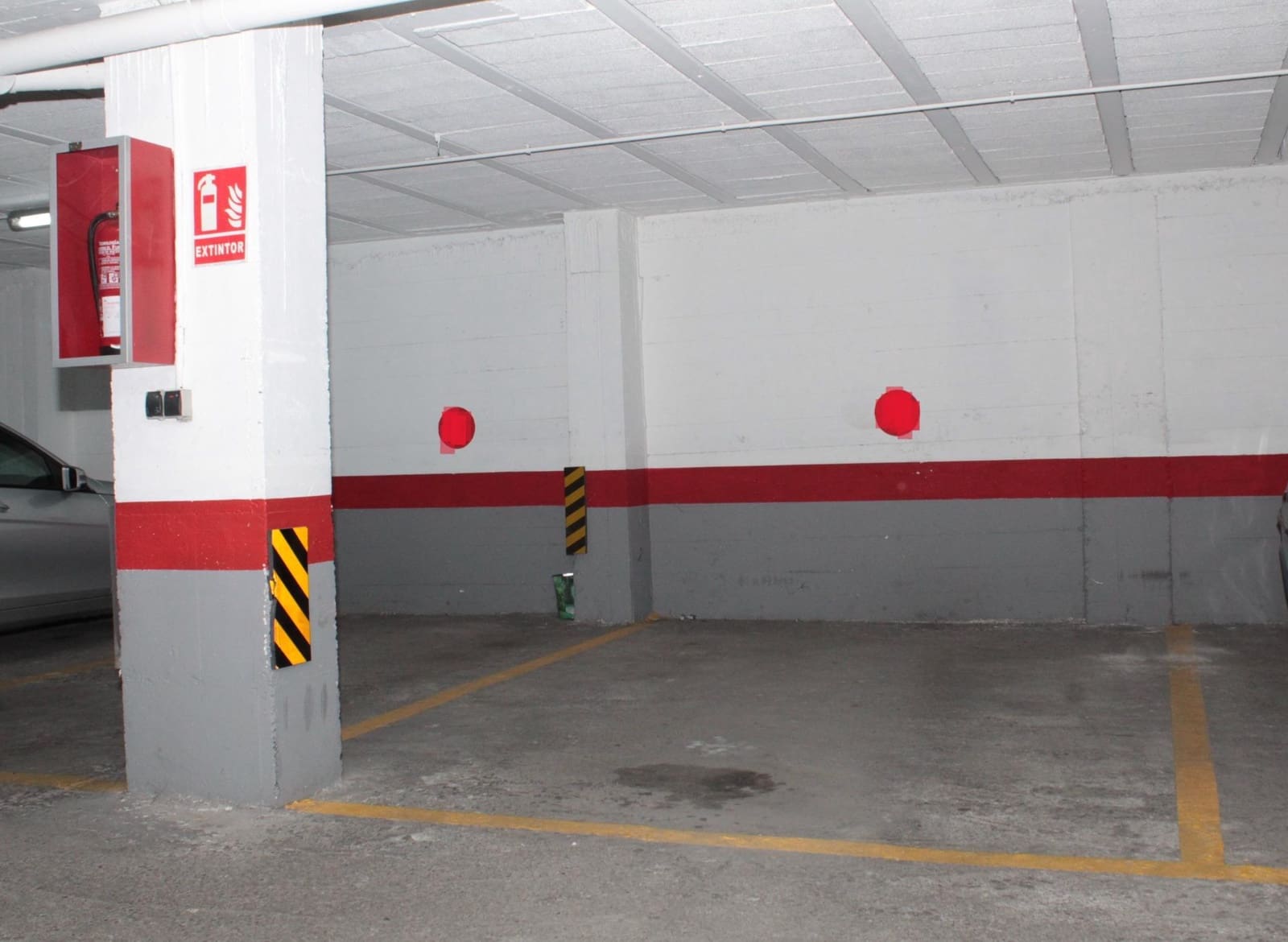 4 soverom Leilighet til leie i Sevilla by med garasje - € 1 350 (Ref: 5010861)