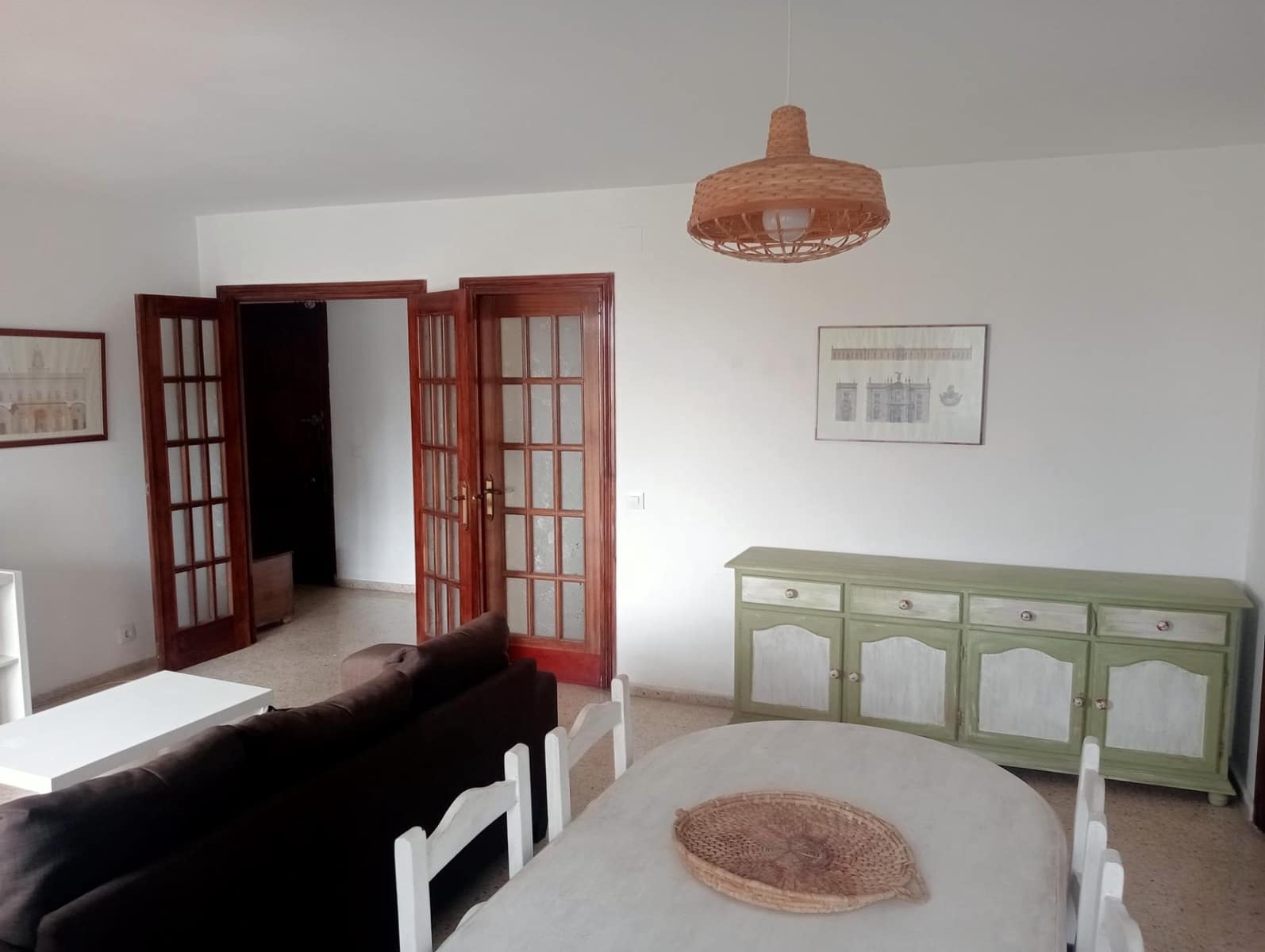 3 sypialnia Mieszkanie do wynajęcia w Miasto Sewilla - 900 € (Ref: 5564843)