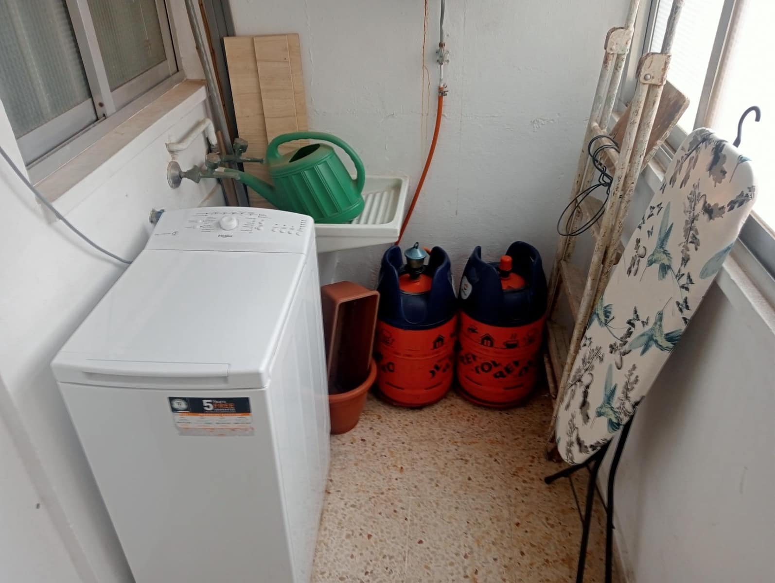 3 sypialnia Mieszkanie do wynajęcia w Miasto Sewilla - 900 € (Ref: 5564843)