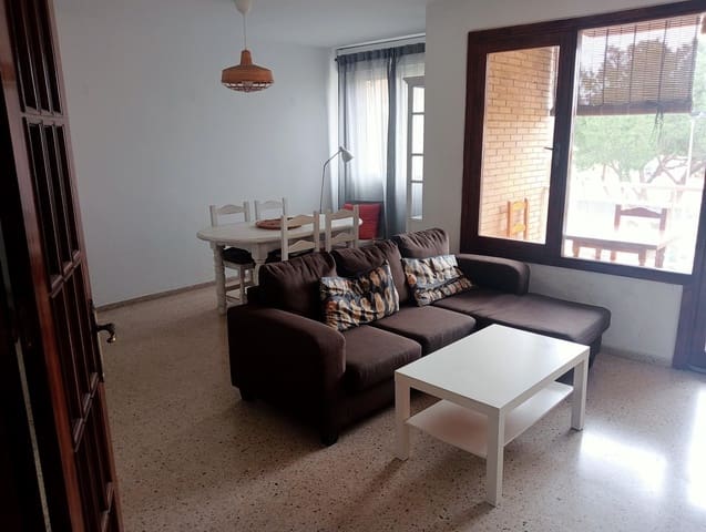 3 sypialnia Mieszkanie do wynajęcia w Miasto Sewilla - 900 € (Ref: 5564843)