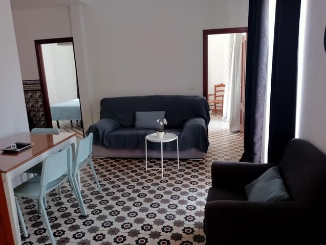 2 soveværelse Lejlighed til leje i Sevilla by - € 1.300 (Ref: 6174606)