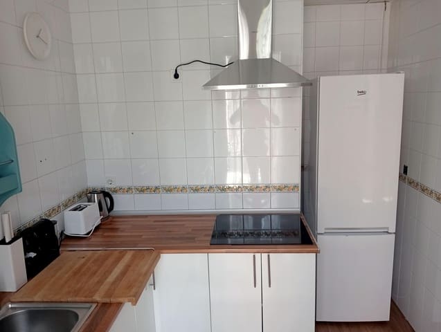 2 soverom Leilighet til leie i Sevilla by - € 1 100 (Ref: 6174606)