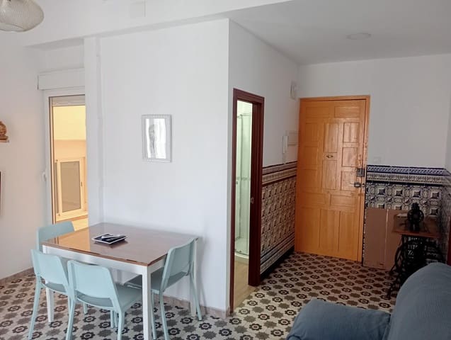 2 soverom Leilighet til leie i Sevilla by - € 1 100 (Ref: 6174606)
