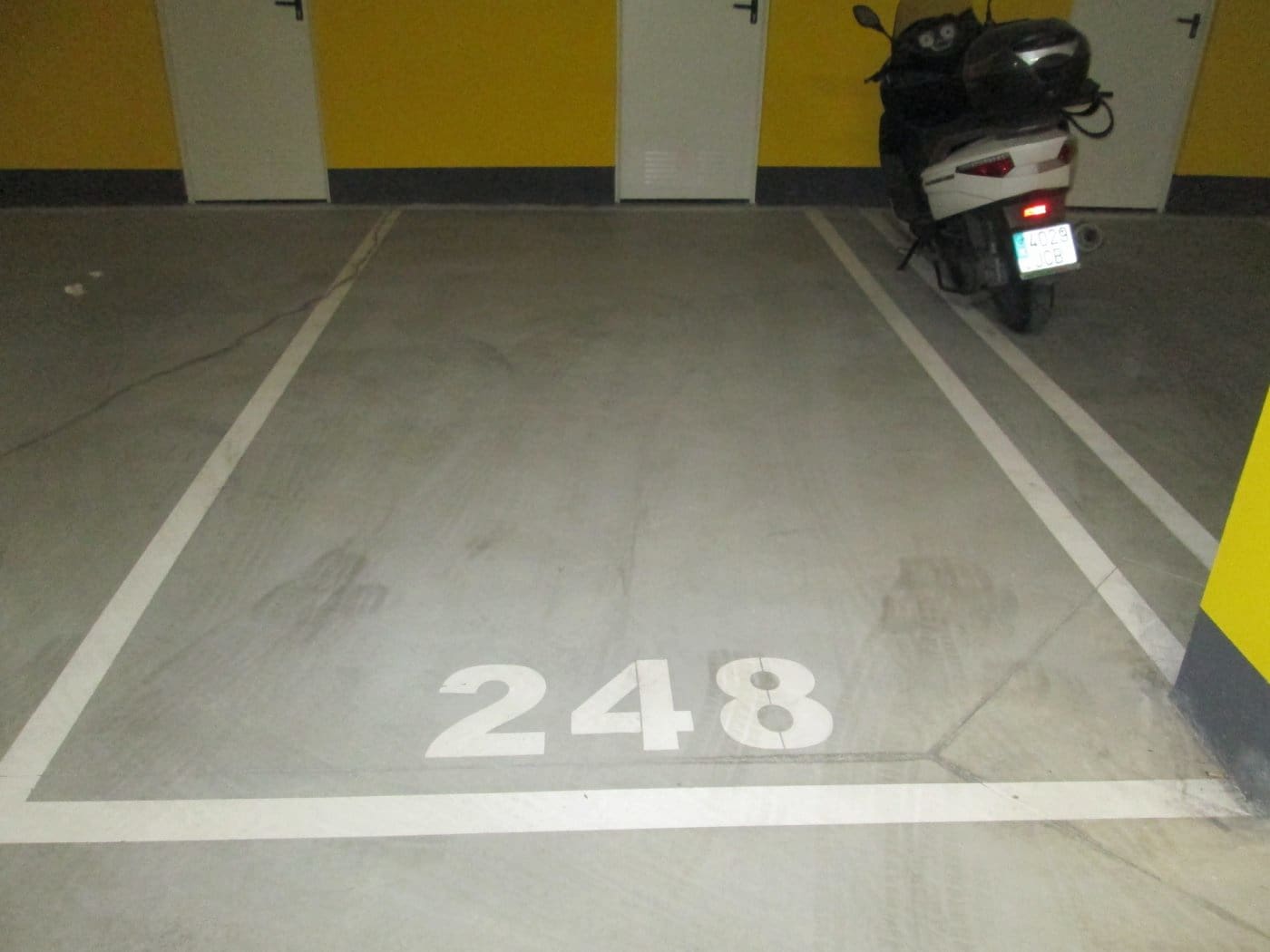 3 sovrum Lägenhet att hyra i Sevilla stad med pool garage - 1 150 € (Ref: 6491313)