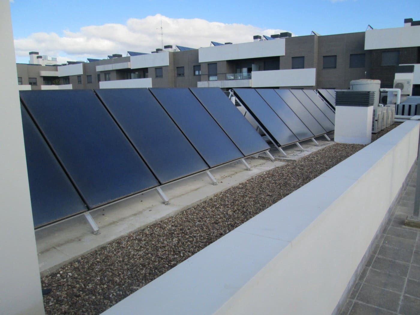 3 sovrum Lägenhet att hyra i Sevilla stad med pool garage - 1 150 € (Ref: 6491313)